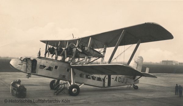 G-ACJJ "Scylla" der Imperial Airways war das erste Flugzeug dass auc dem Flughafen Köln Butzweilerhof 1926 landete