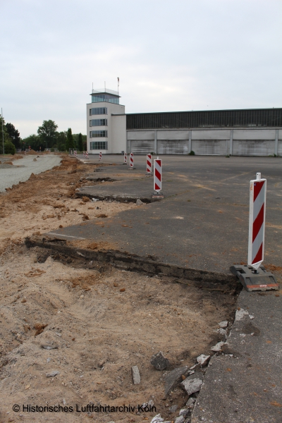Zerstörung des historischen Rollfeld für eine Straße um den 24. Mai 2015.