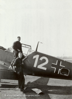 Eine Me 109 für technische Lehrgänge der Luftwaffe auf dem Flughafen Butzweilerhof