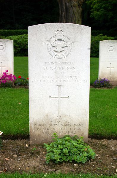 Grave of Oskar Griffiths