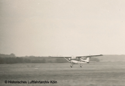 D-EMOV Cessna172 - Sternflug "Luftschlacht um England" 1969 Butzweilerhof