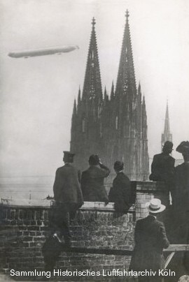 Die Ankunft von Z II in Köln.